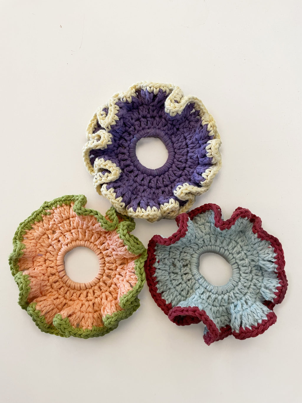 Frilly Crochet Scrunchie Kit